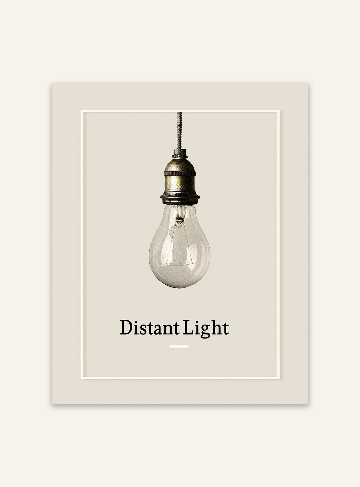 Typsnittsposter från Nordanio med texten "Distant Light" på en ljus bakgrund. Modern typografidesign för väggdekoration.