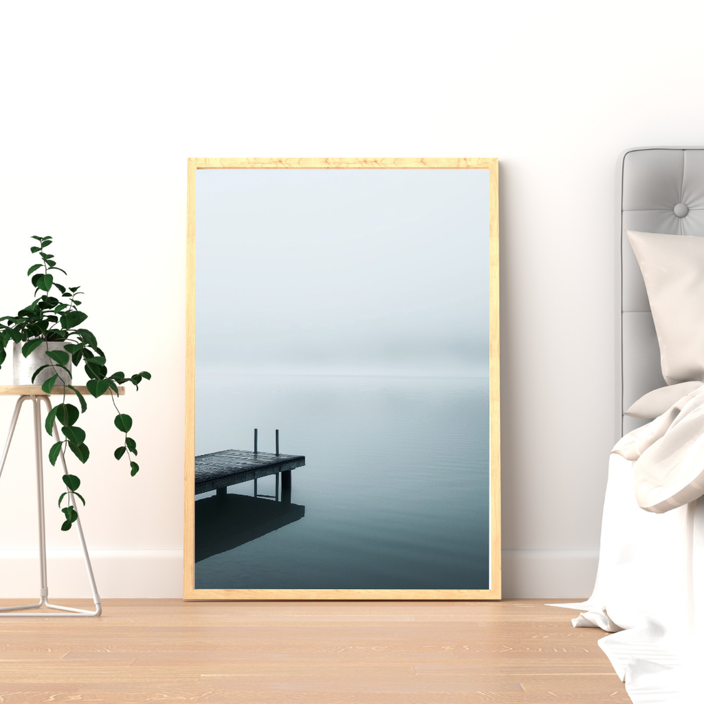 Beige Lake Mist naturposter från Nordanio i minimalistisk ram, perfekt för väggdekoration.