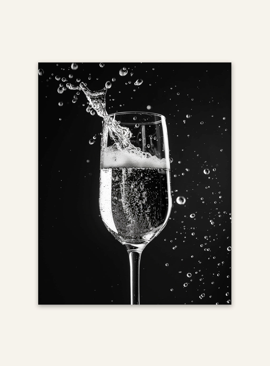 Elegant poster av champagneglas med fruktmotiv från Nordanio, dekorativ väggkonst för kök eller bar.