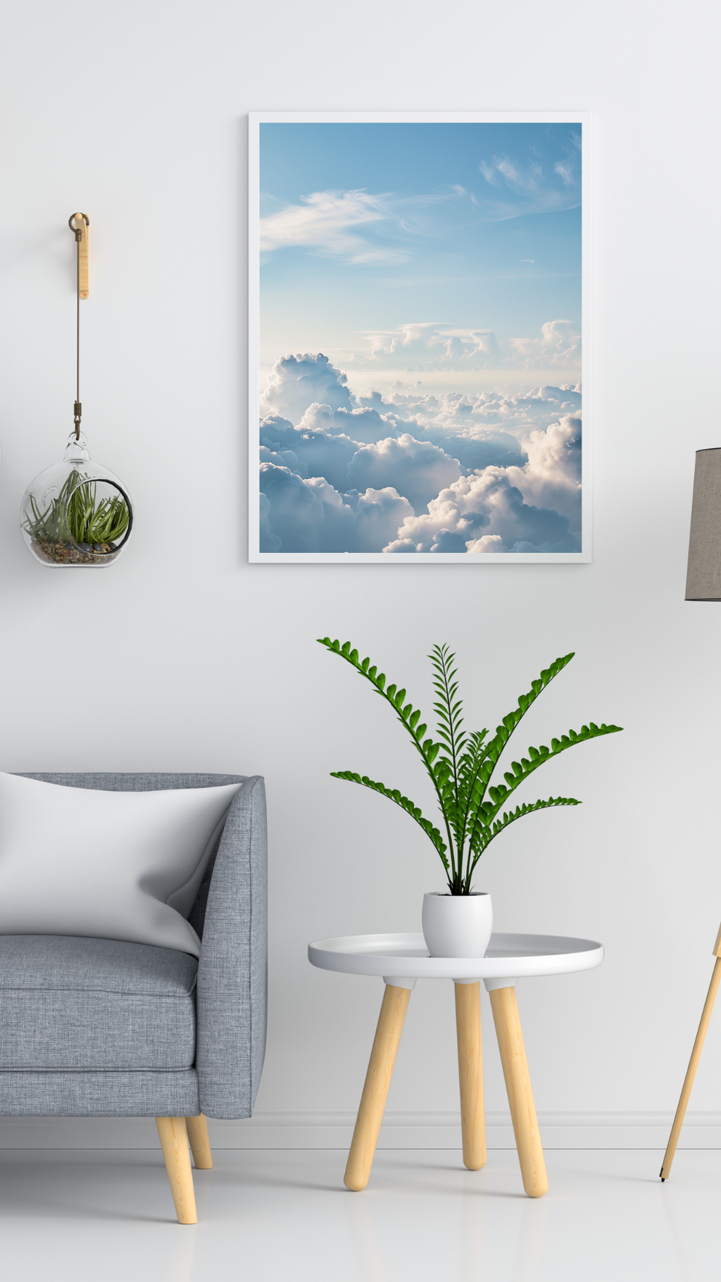 Grå minimalist väggkonst av Nordanio, naturposter med himmelmotiv i ram för ett modernt hem.
