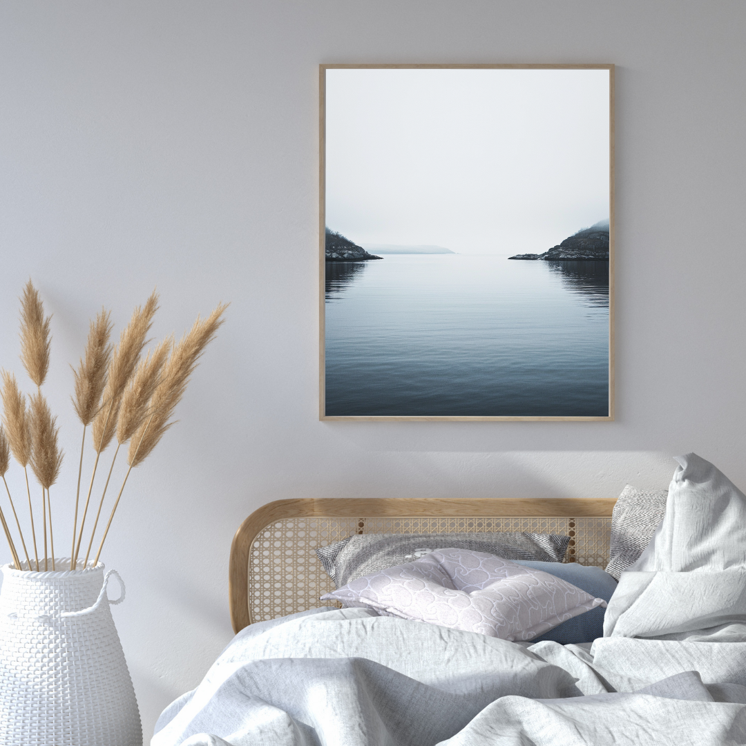 Grå och vit minimalistisk naturposter av Nordanio med 3D-illustration i ram för väggdekoration.