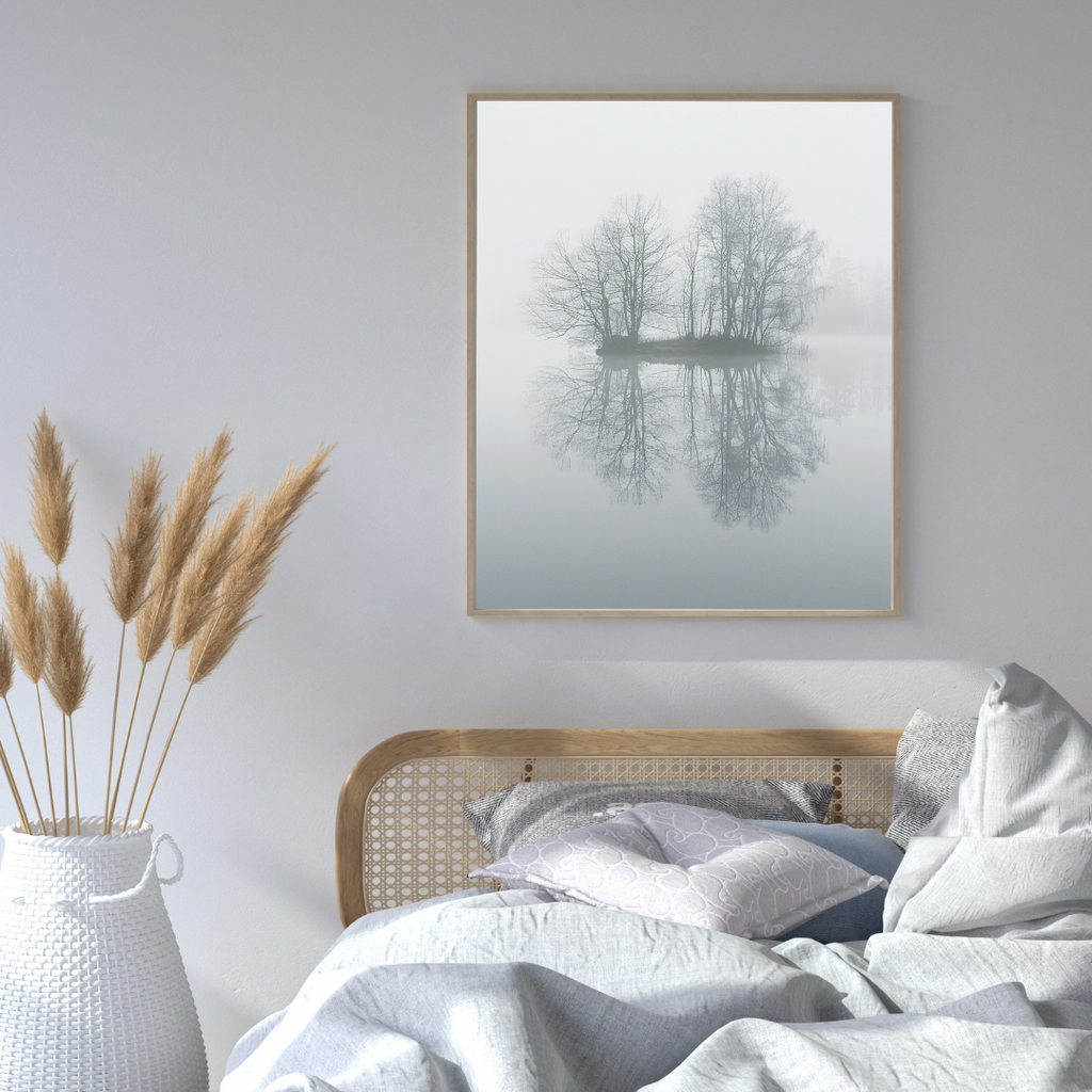 Minimalist naturposter av Still Water från Nordanio, 3D-illustration i grå och vitt, väggbild för inredning.
