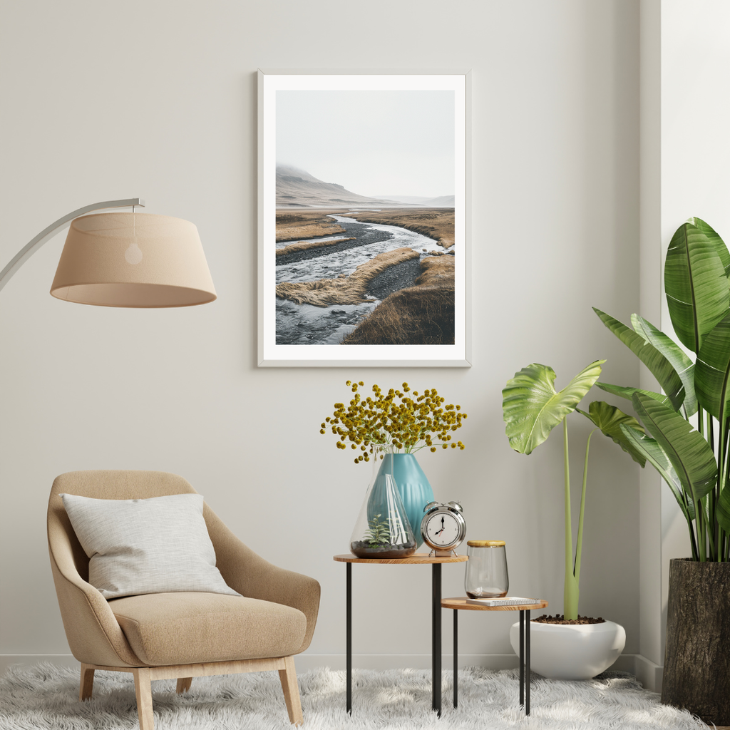 Nordanio naturposter med flodmönster, modern väggkonst för vardagsrum, neutral färgpalett och minimalistisk design.