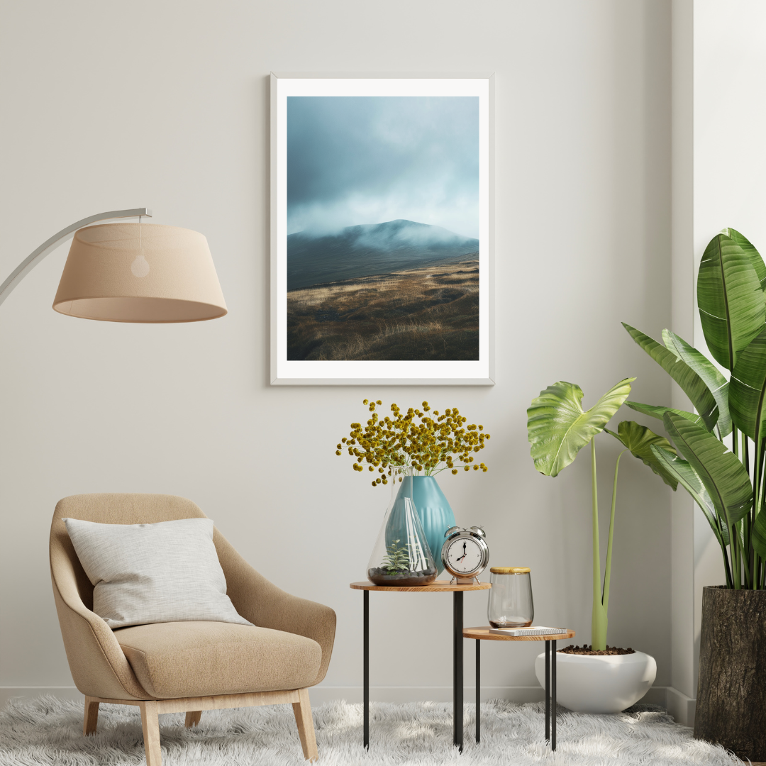 Nordanio naturposter med lager av kullar och landskap, väggkonst för modern inredning i vardagsrum.