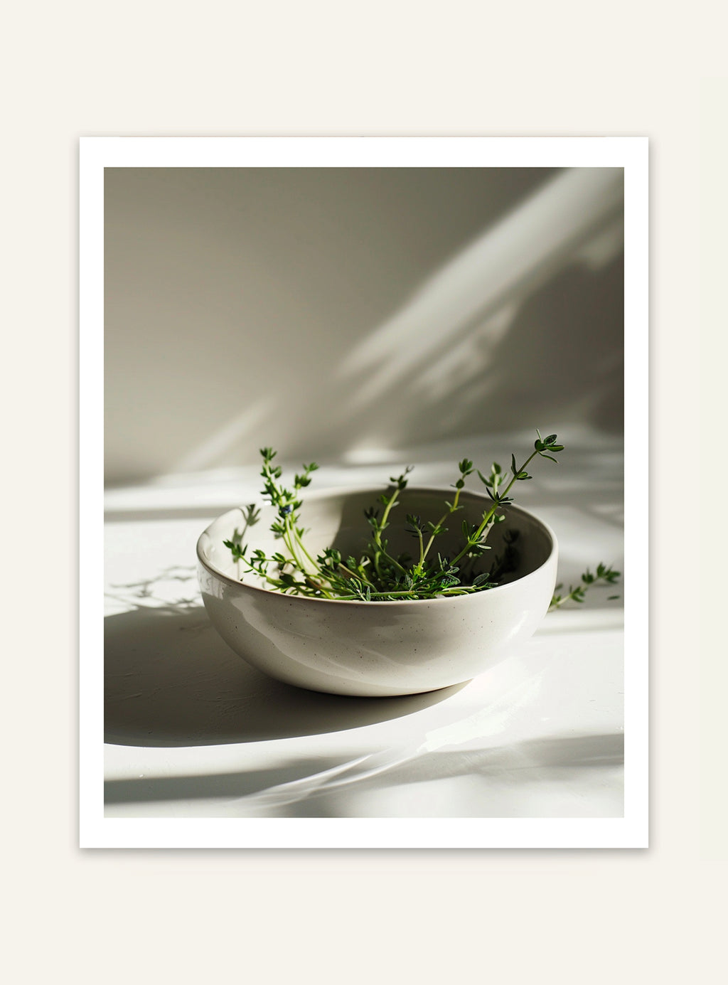 Herb Bowl poster med fruktmotiv från Nordanio, visar ett färgstarkt och detaljerat konsttryck av frukt på poster.