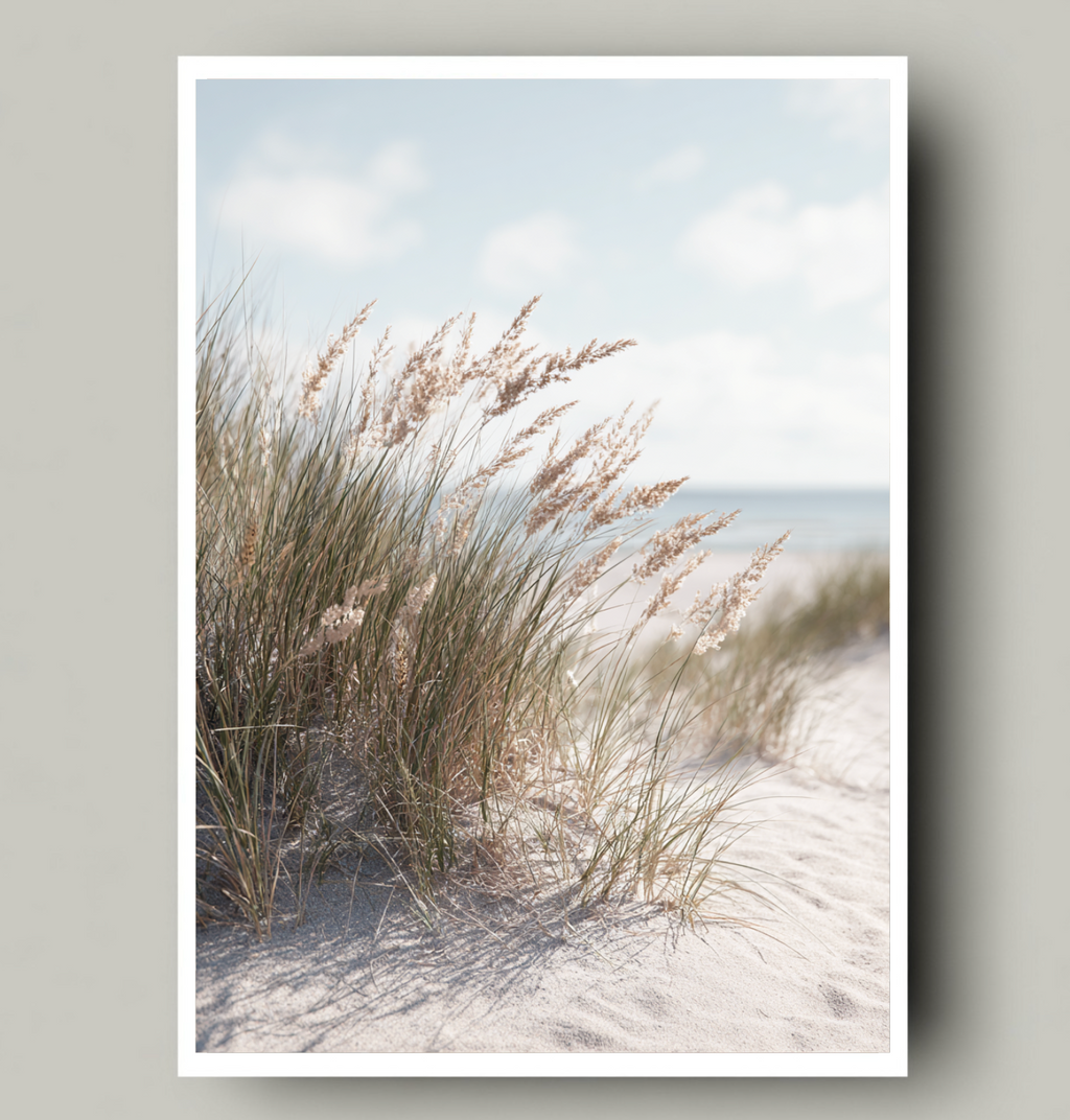 Bild av en sandposter från Nordanio med sandfärgad design och modern stil, perfekt för inredning och väggdekoration.
