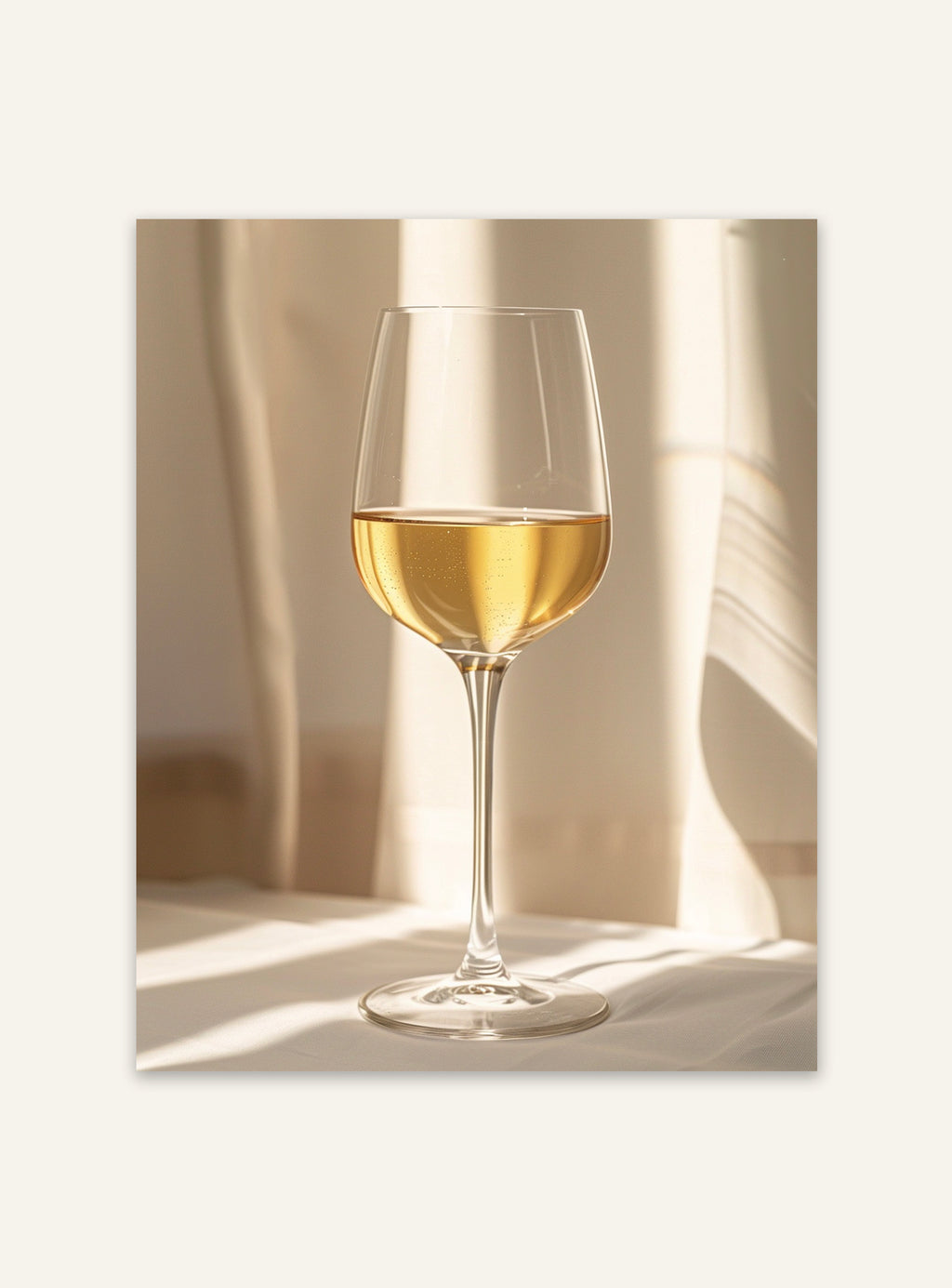 Vinlista med vinglas och fruktmotiv från Nordanio, konstnärlig poster för vin- och fruktentusiaster.