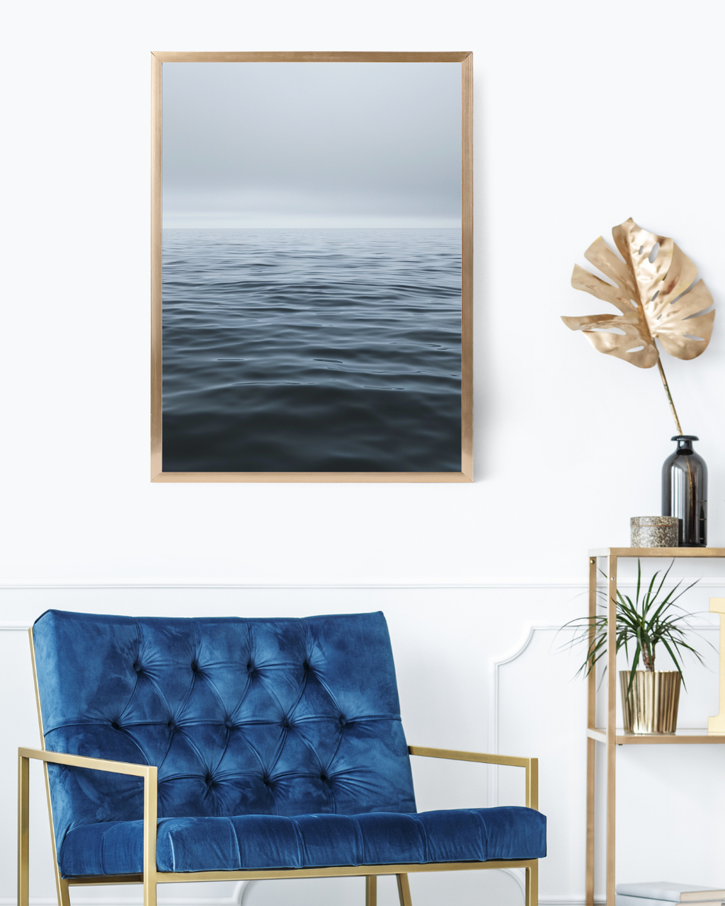 Vit och blå naturposter med havslandskap av Nordanio, minimalistiskt väggkonst för modern inredning.