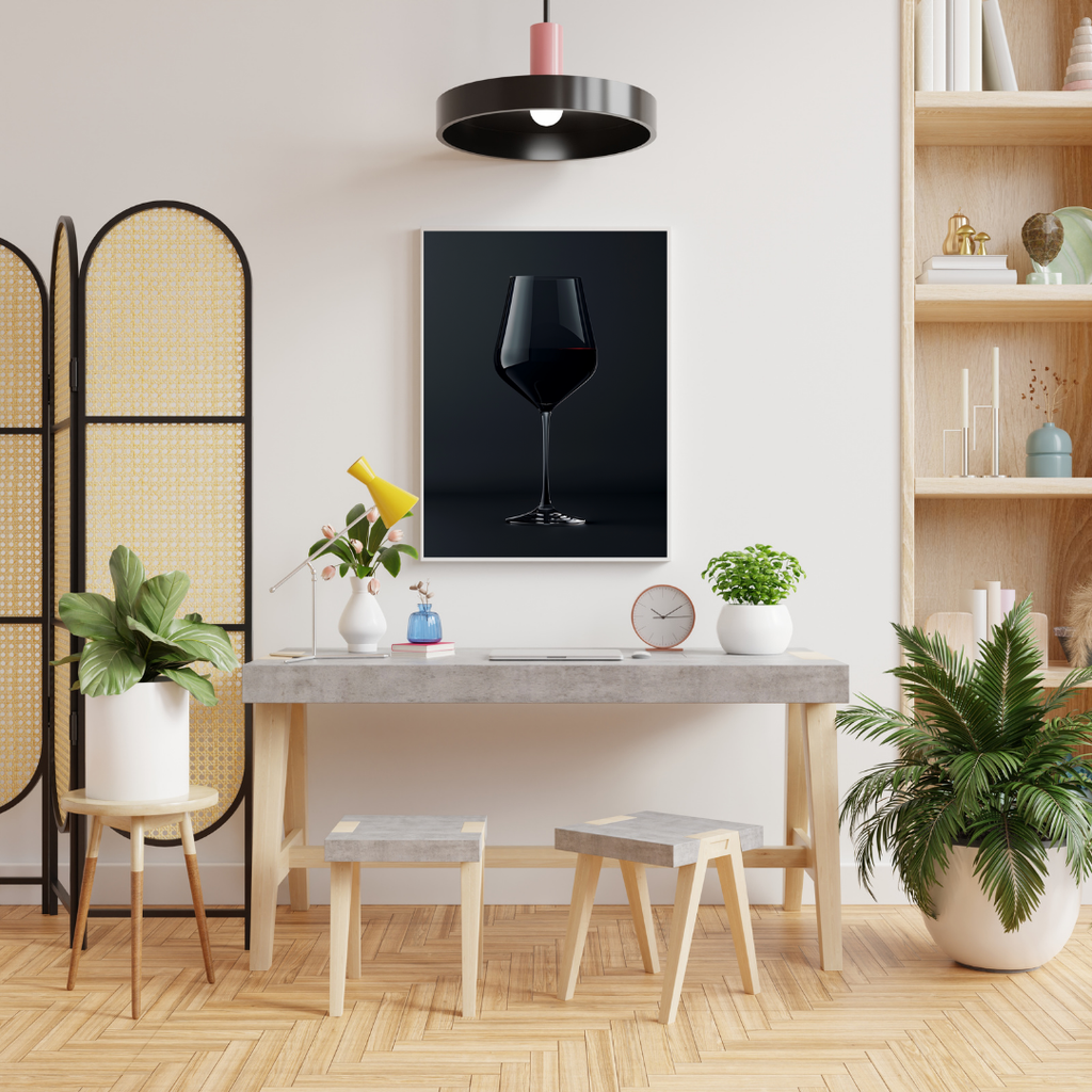 Väggposter med vin glas i mörk konststil, minimalistisk design i vitt och brunt av Nordanio, perfekt för vinälskare.
